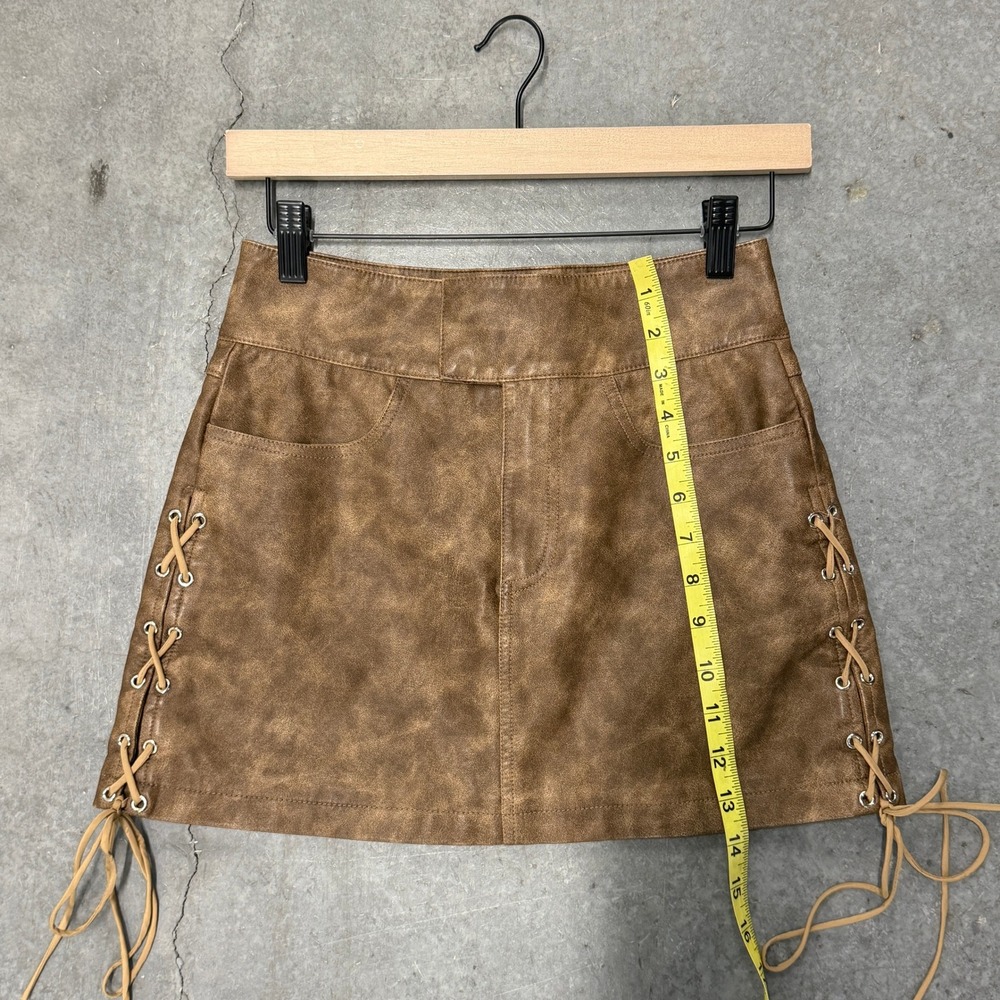 Princess Polly Brown Ceejay Lace-Up Faux Leather Miniskirt Size 2 US - Picture 5 of 5
